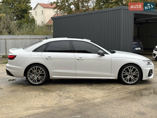 Белый Ауди С4, объемом двигателя 3 л и пробегом 27 тыс. км за 35000 $, фото 5 на Automoto.ua