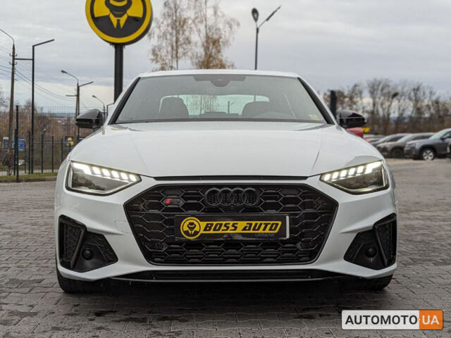 Белый Ауди С4, объемом двигателя 3 л и пробегом 6 тыс. км за 42000 $, фото 1 на Automoto.ua