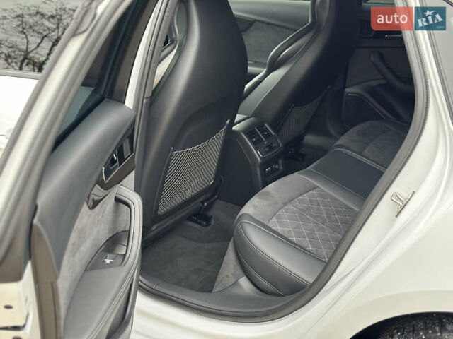 Белый Ауди С4, объемом двигателя 3 л и пробегом 27 тыс. км за 35000 $, фото 21 на Automoto.ua