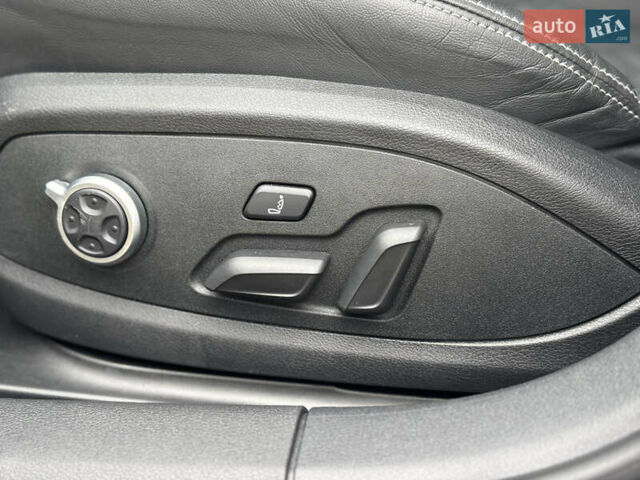 Белый Ауди С4, объемом двигателя 3 л и пробегом 27 тыс. км за 35000 $, фото 32 на Automoto.ua