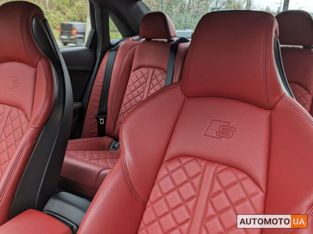 Белый Ауди С4, объемом двигателя 3 л и пробегом 6 тыс. км за 42000 $, фото 12 на Automoto.ua