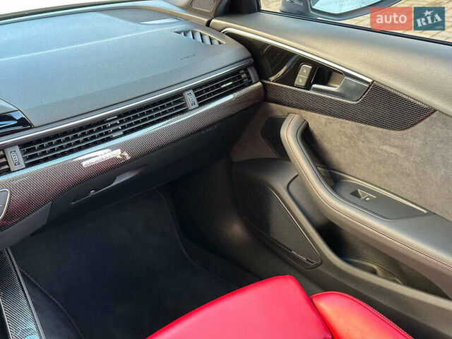 Белый Ауди С4, объемом двигателя 3 л и пробегом 11 тыс. км за 35990 $, фото 22 на Automoto.ua