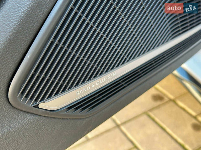 Белый Ауди С4, объемом двигателя 3 л и пробегом 11 тыс. км за 35990 $, фото 12 на Automoto.ua