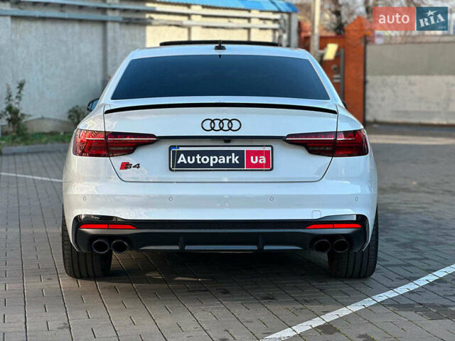 Белый Ауди С4, объемом двигателя 3 л и пробегом 11 тыс. км за 35990 $, фото 4 на Automoto.ua