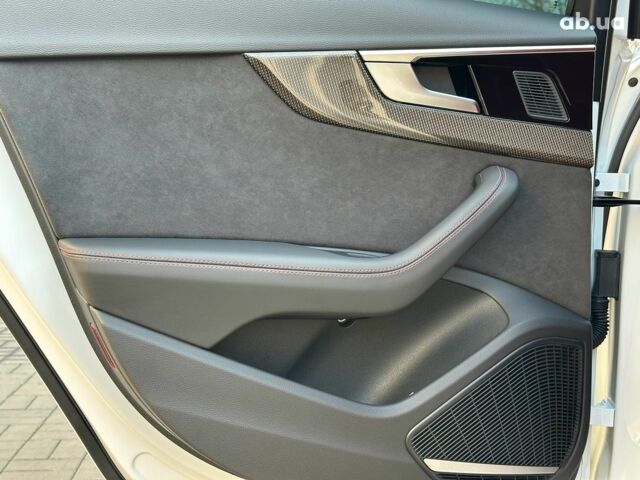 Белый Ауди С4, объемом двигателя 3 л и пробегом 11 тыс. км за 35990 $, фото 17 на Automoto.ua