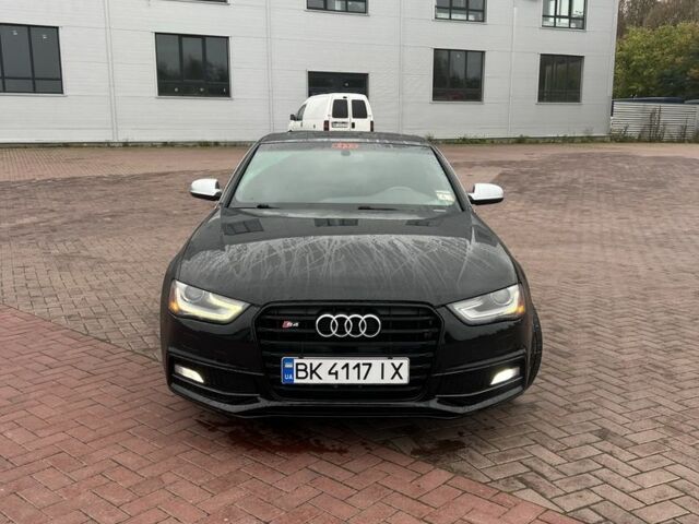 Черный Ауди С4, объемом двигателя 3 л и пробегом 350 тыс. км за 286 $, фото 1 на Automoto.ua