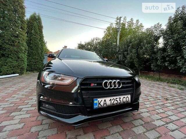 Чорний Ауді S4, об'ємом двигуна 3 л та пробігом 131 тис. км за 18950 $, фото 3 на Automoto.ua