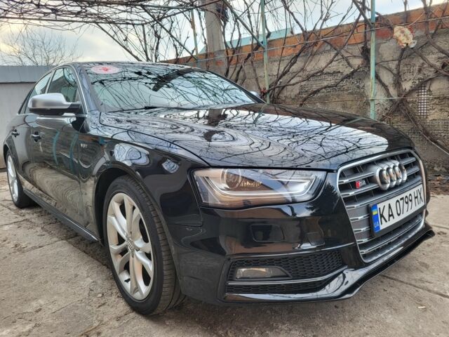 Чорний Ауді S4, об'ємом двигуна 3 л та пробігом 110 тис. км за 13900 $, фото 2 на Automoto.ua