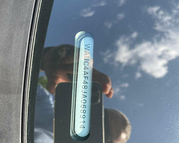 Черный Ауди С4, объемом двигателя 3 л и пробегом 160 тыс. км за 29500 $, фото 2 на Automoto.ua