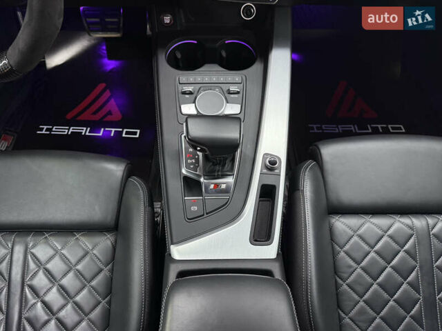 Черный Ауди С4, объемом двигателя 3 л и пробегом 73 тыс. км за 27900 $, фото 27 на Automoto.ua