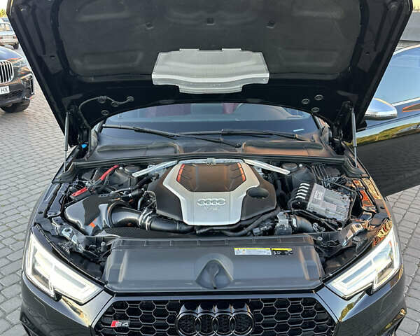 Чорний Ауді С4, об'ємом двигуна 3 л та пробігом 134 тис. км за 24450 $, фото 31 на Automoto.ua