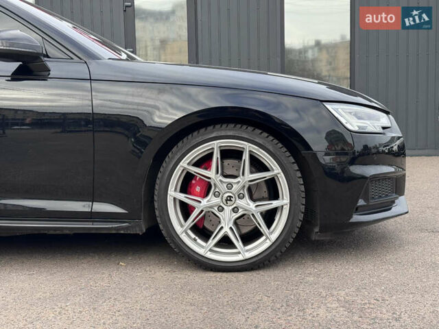 Чорний Ауді С4, об'ємом двигуна 3 л та пробігом 102 тис. км за 27490 $, фото 2 на Automoto.ua