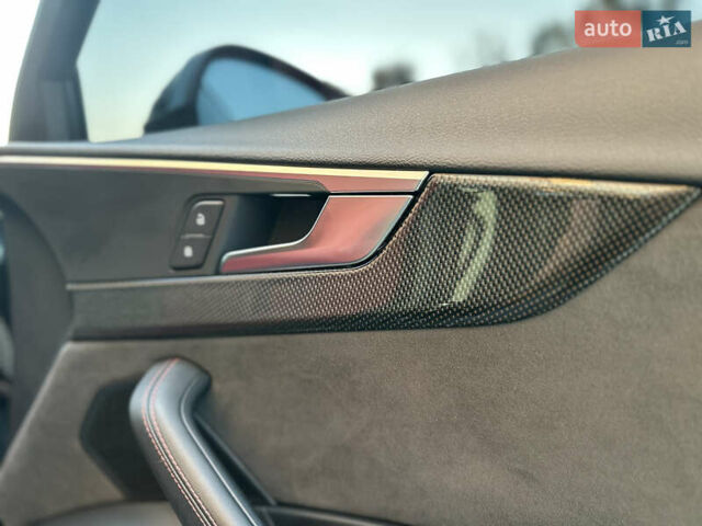 Чорний Ауді С4, об'ємом двигуна 3 л та пробігом 66 тис. км за 23999 $, фото 35 на Automoto.ua