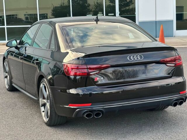 Черный Ауди С4, объемом двигателя 3 л и пробегом 47 тыс. км за 14500 $, фото 4 на Automoto.ua