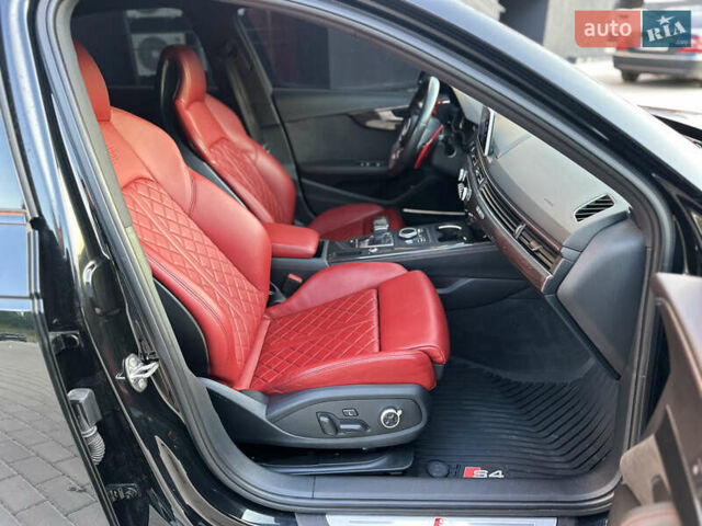 Чорний Ауді С4, об'ємом двигуна 3 л та пробігом 66 тис. км за 23999 $, фото 30 на Automoto.ua