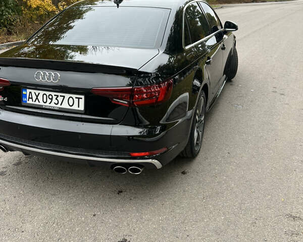 Черный Ауди С4, объемом двигателя 3 л и пробегом 111 тыс. км за 24200 $, фото 5 на Automoto.ua