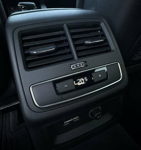 Черный Ауди С4, объемом двигателя 3 л и пробегом 87 тыс. км за 29999 $, фото 28 на Automoto.ua