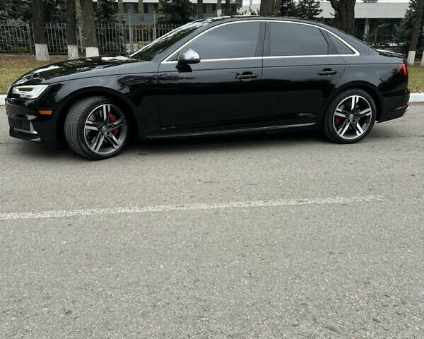 Черный Ауди С4, объемом двигателя 3 л и пробегом 111 тыс. км за 24200 $, фото 4 на Automoto.ua