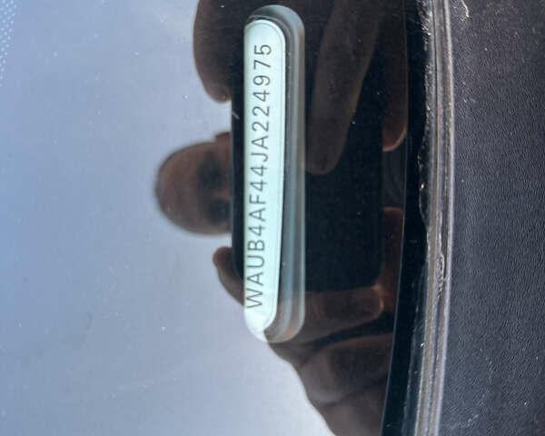 Чорний Ауді С4, об'ємом двигуна 3 л та пробігом 66 тис. км за 23999 $, фото 38 на Automoto.ua