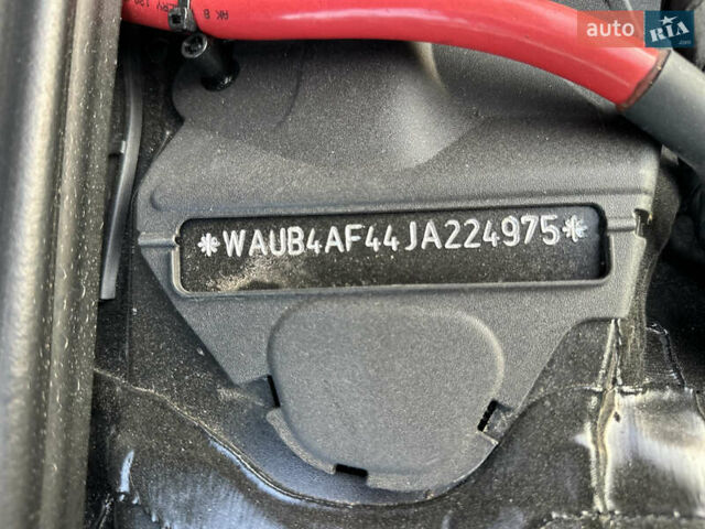 Чорний Ауді С4, об'ємом двигуна 3 л та пробігом 66 тис. км за 23999 $, фото 57 на Automoto.ua