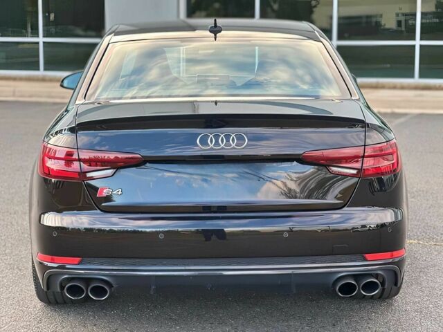 Черный Ауди С4, объемом двигателя 3 л и пробегом 47 тыс. км за 14500 $, фото 5 на Automoto.ua