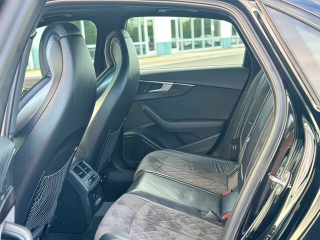 Черный Ауди С4, объемом двигателя 3 л и пробегом 47 тыс. км за 14500 $, фото 11 на Automoto.ua