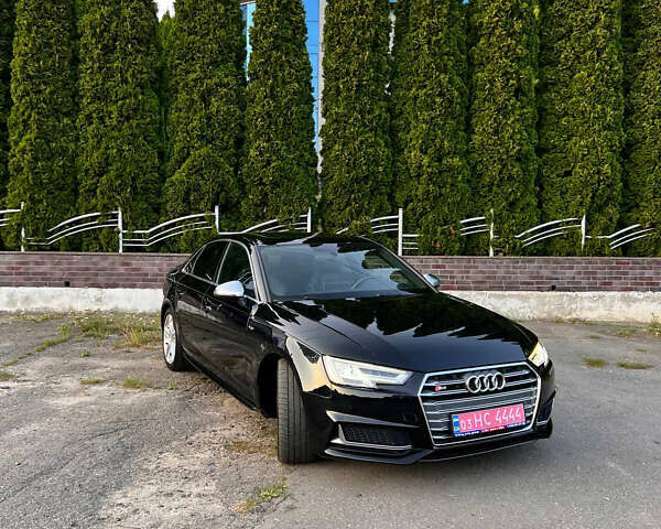 Черный Ауди С4, объемом двигателя 3 л и пробегом 123 тыс. км за 25600 $, фото 1 на Automoto.ua