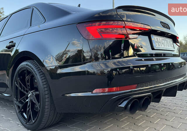 Черный Ауди С4, объемом двигателя 3 л и пробегом 87 тыс. км за 29999 $, фото 6 на Automoto.ua