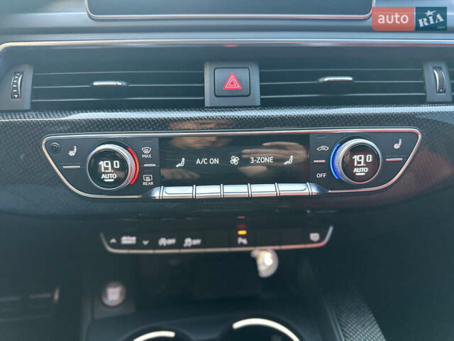 Черный Ауди С4, объемом двигателя 3 л и пробегом 66 тыс. км за 24999 $, фото 47 на Automoto.ua