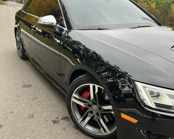 Черный Ауди С4, объемом двигателя 3 л и пробегом 111 тыс. км за 24200 $, фото 6 на Automoto.ua