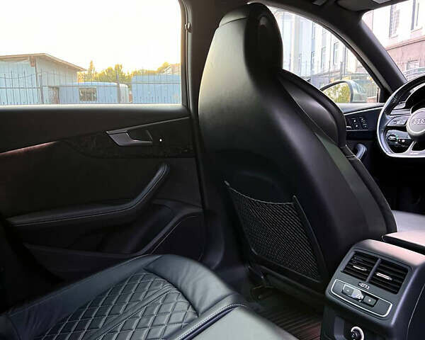 Черный Ауди С4, объемом двигателя 3 л и пробегом 123 тыс. км за 25600 $, фото 16 на Automoto.ua