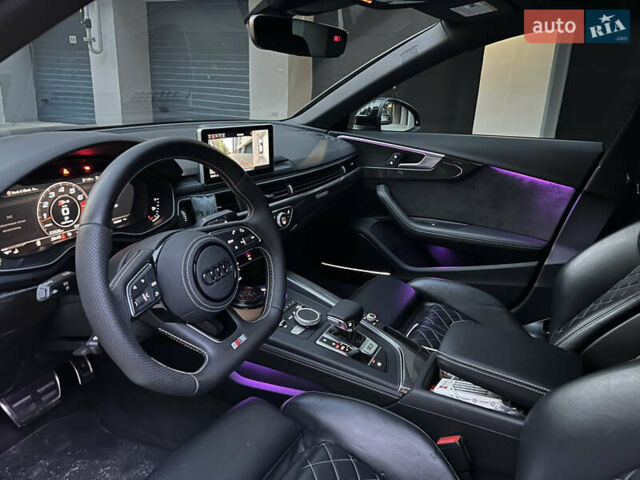 Черный Ауди С4, объемом двигателя 3 л и пробегом 53 тыс. км за 31900 $, фото 2 на Automoto.ua