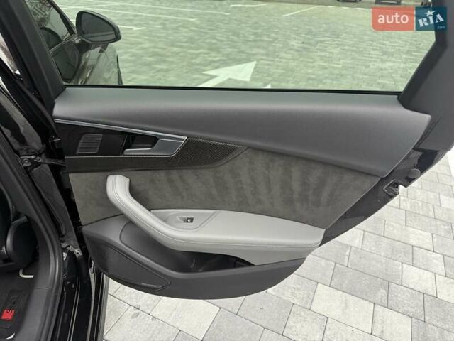 Чорний Ауді С4, об'ємом двигуна 3 л та пробігом 47 тис. км за 31999 $, фото 25 на Automoto.ua