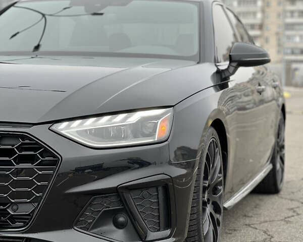 Черный Ауди С4, объемом двигателя 3 л и пробегом 43 тыс. км за 44000 $, фото 12 на Automoto.ua