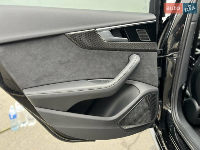 Черный Ауди С4, объемом двигателя 3 л и пробегом 43 тыс. км за 44000 $, фото 26 на Automoto.ua