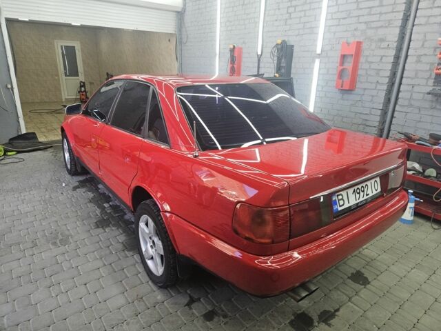 Красный Ауди С4, объемом двигателя 2.2 л и пробегом 272 тыс. км за 7000 $, фото 4 на Automoto.ua