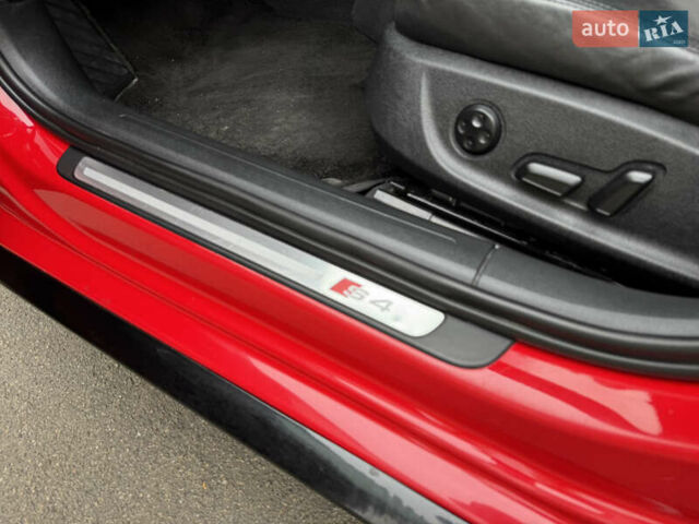 Красный Ауди С4, объемом двигателя 3 л и пробегом 233 тыс. км за 11999 $, фото 30 на Automoto.ua