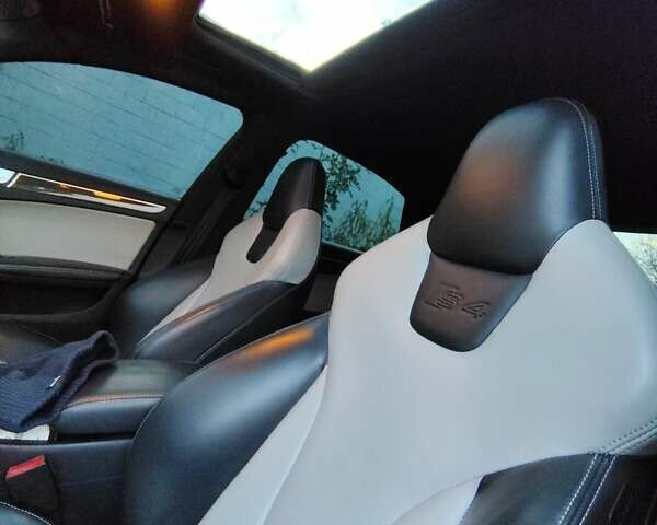 Красный Ауди С4, объемом двигателя 3 л и пробегом 154 тыс. км за 14500 $, фото 20 на Automoto.ua