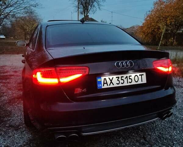 Красный Ауди С4, объемом двигателя 3 л и пробегом 154 тыс. км за 14500 $, фото 7 на Automoto.ua