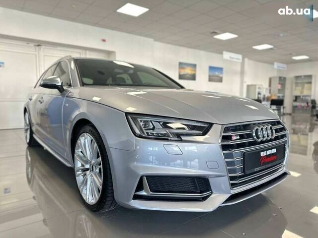 Ауди С4, объемом двигателя 3 л и пробегом 36 тыс. км за 43000 $, фото 2 на Automoto.ua