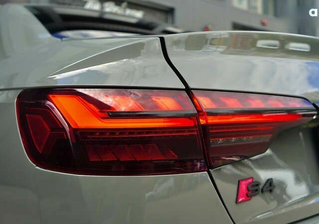Ауди С4, объемом двигателя 3 л и пробегом 48 тыс. км за 34500 $, фото 15 на Automoto.ua