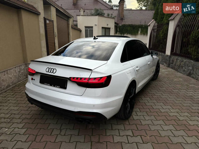 Ауді С4, об'ємом двигуна 3 л та пробігом 10 тис. км за 39500 $, фото 7 на Automoto.ua