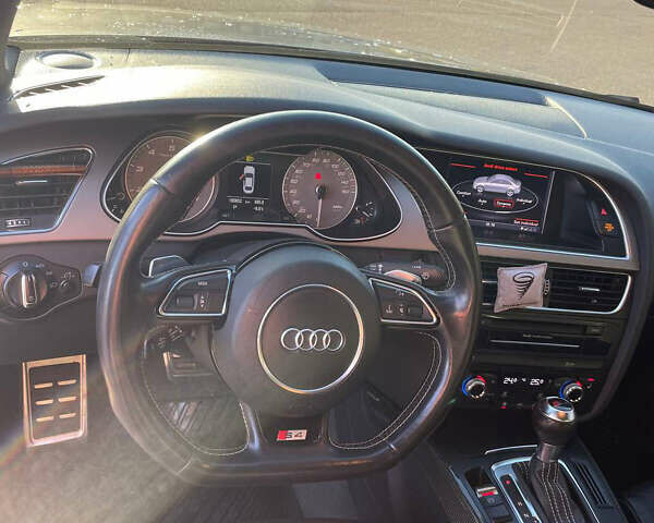 Ауди С4 2013 в Кривом Роге на Automoto.ua Серый Ауди С4, объемом двигателя 3 л и пробегом 181 тыс. км за 14900 $, фото 13 на Automoto.ua