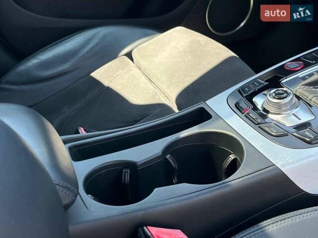 Серый Ауди С4, объемом двигателя 3 л и пробегом 164 тыс. км за 18800 $, фото 22 на Automoto.ua