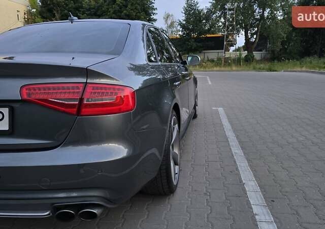 Серый Ауди С4, объемом двигателя 3 л и пробегом 156 тыс. км за 16500 $, фото 3 на Automoto.ua