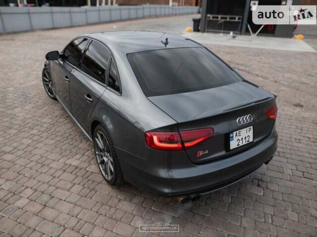 Сірий Ауді S4, об'ємом двигуна 3 л та пробігом 156 тис. км за 18500 $, фото 3 на Automoto.ua