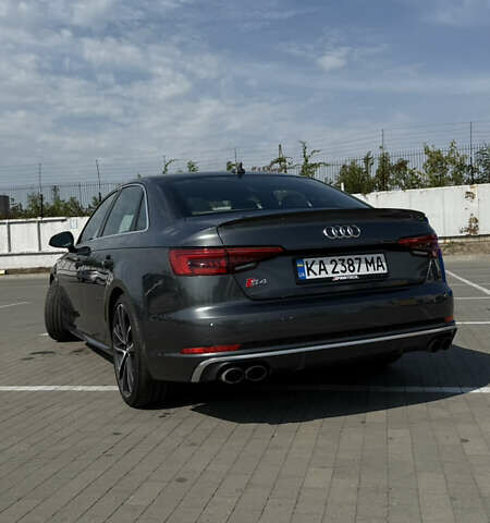 Сірий Ауді С4, об'ємом двигуна 3 л та пробігом 95 тис. км за 36000 $, фото 7 на Automoto.ua