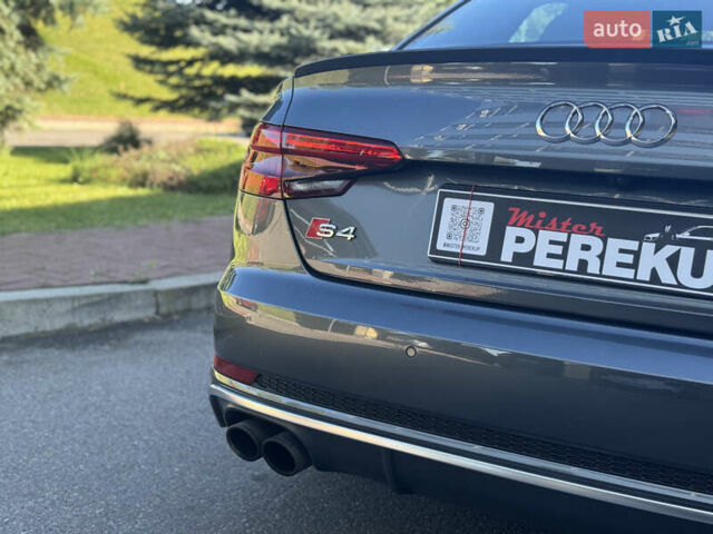 Сірий Ауді С4, об'ємом двигуна 3 л та пробігом 96 тис. км за 35999 $, фото 9 на Automoto.ua