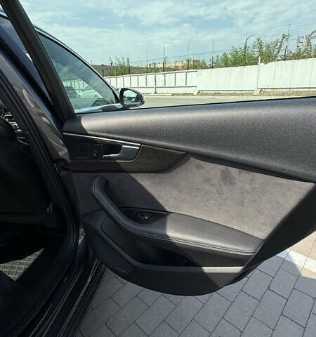 Сірий Ауді С4, об'ємом двигуна 3 л та пробігом 95 тис. км за 36000 $, фото 16 на Automoto.ua