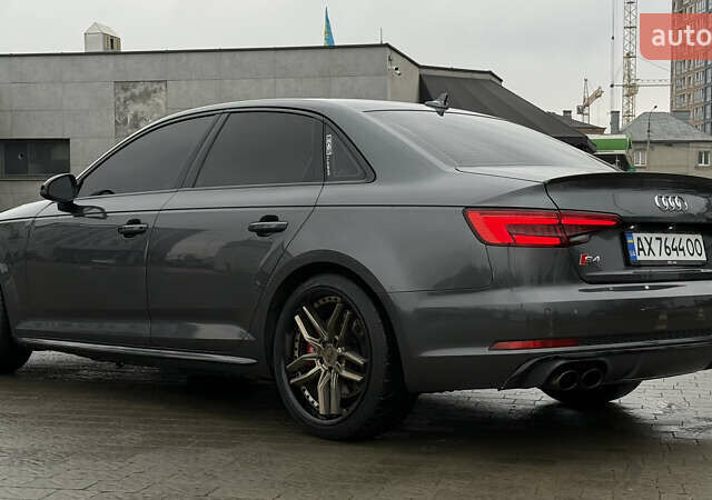 Серый Ауди С4, объемом двигателя 3 л и пробегом 152 тыс. км за 23900 $, фото 7 на Automoto.ua